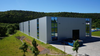 Produktionshalle GGKi Kirchheim außen